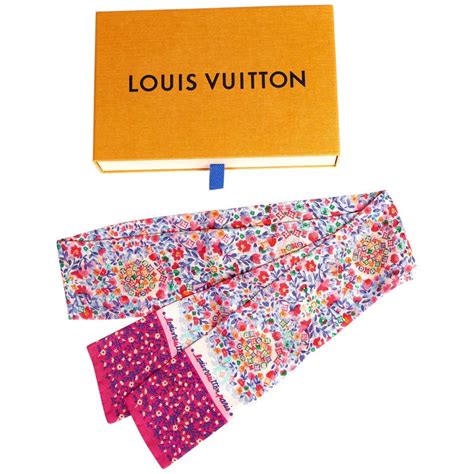 pashmina louis vuitton|louis vuitton twilly scarf.